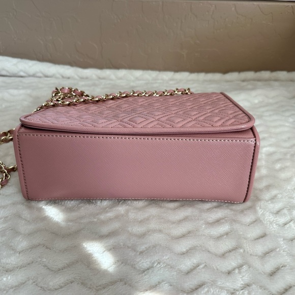 Tory Burch Quilted Shoulder Bag - Picture 3 of 4